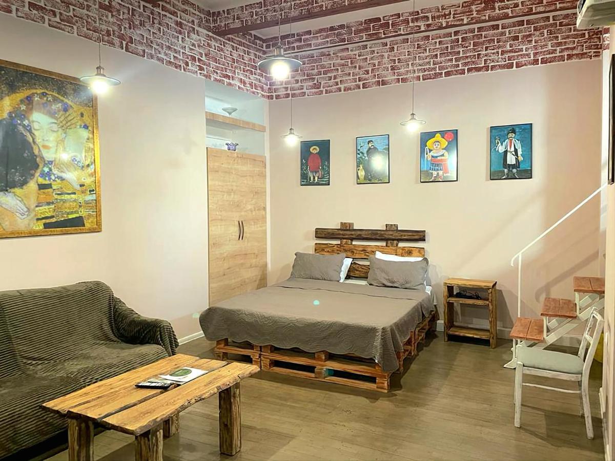 Suli Apartment Tbilisi Bagian luar foto